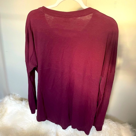 PINK Maroon Oversized Tee - Picture 3 of 5